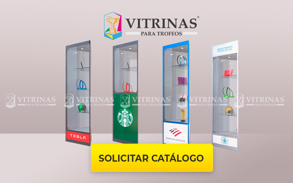 VITRINAS ESQUINERAS PARA TROFEOS